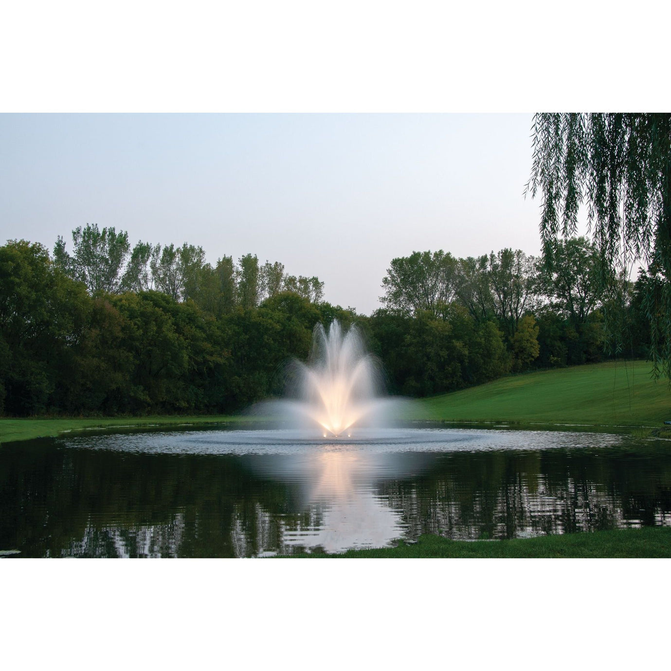Kasco J Series Pond Fountain - 2 HP / 240V