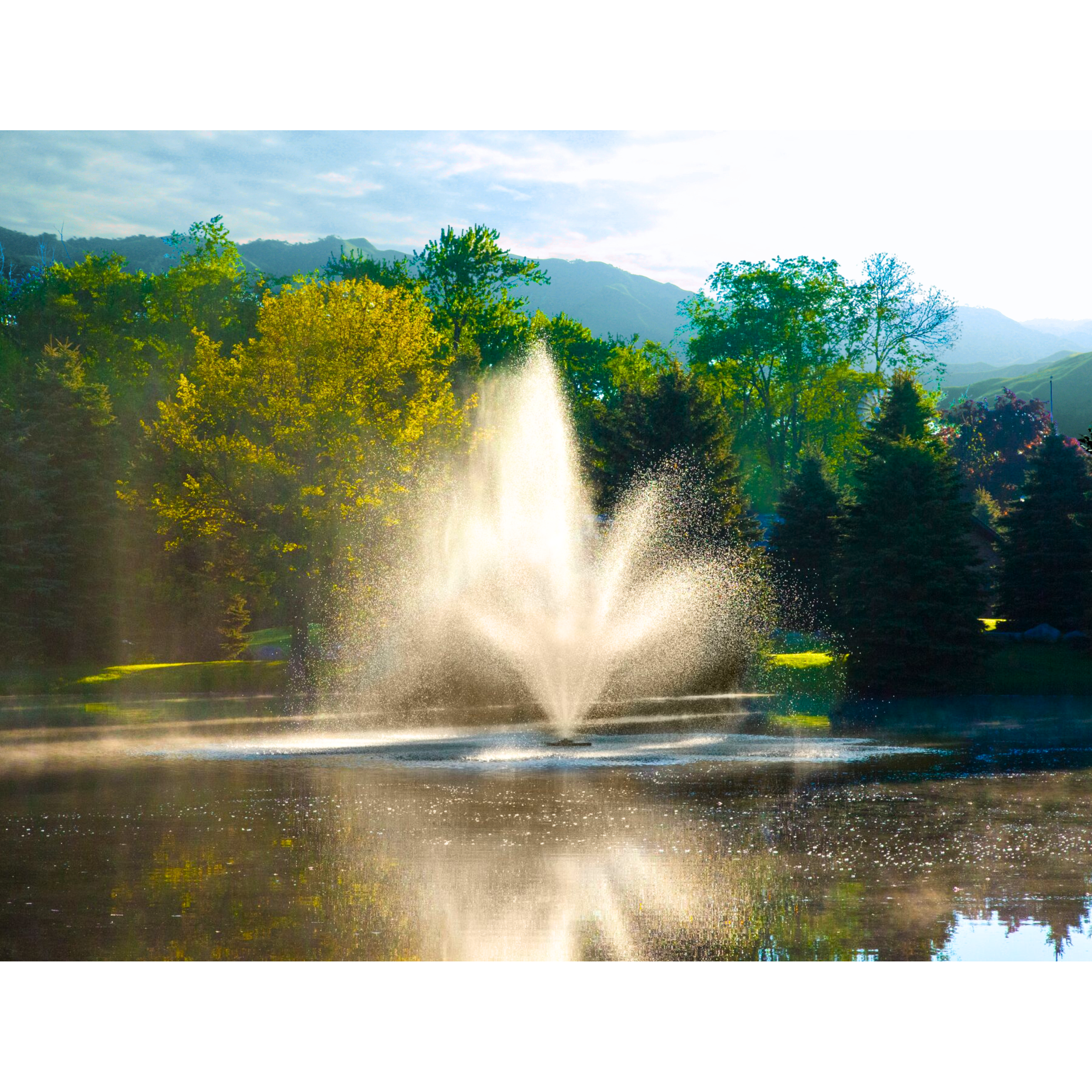 Scott Aerator Cambridge Pond Fountain