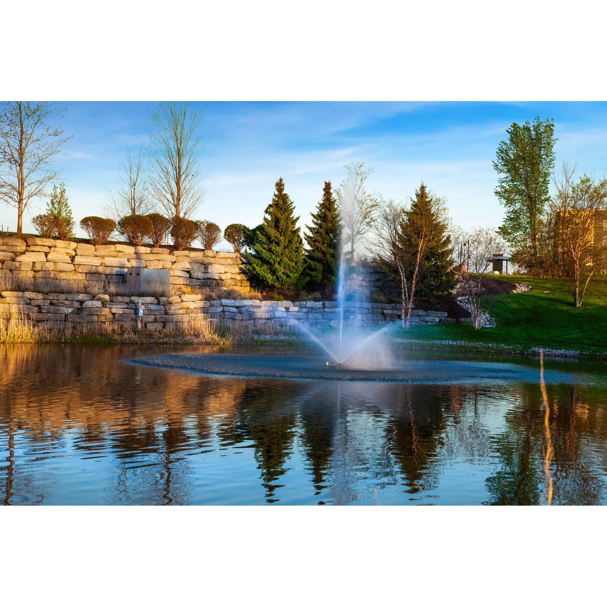 Scott Aerator Skyward Pond Fountain