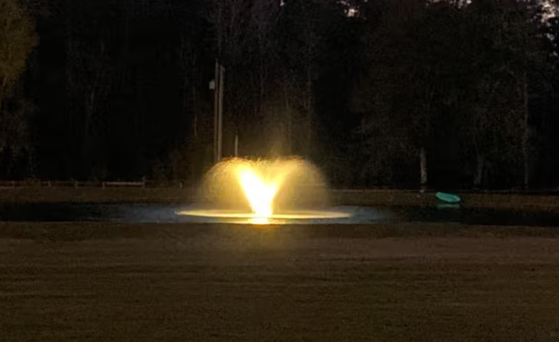 Scott Aerator DA-20 In Customers Pond